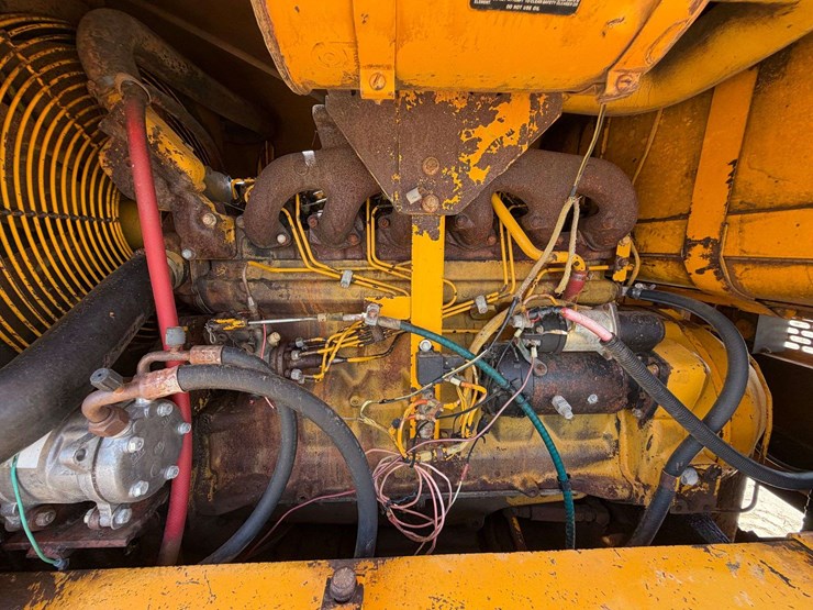 deere-670b-image-22