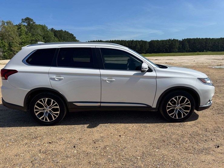 2018-mitsubishi-outlander-image-7