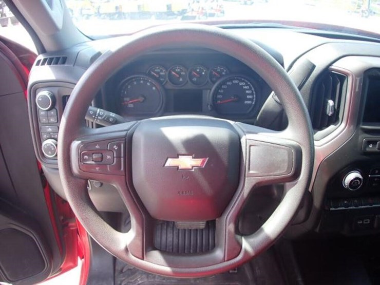 chevrolet-silverado-1500-image-15