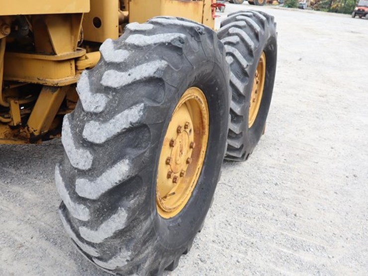 1985-caterpillar-120g-image-8
