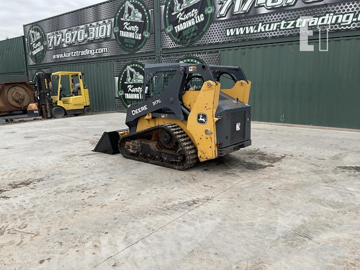 2018-deere-317g-image-2