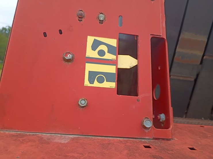new-holland-654-image-37