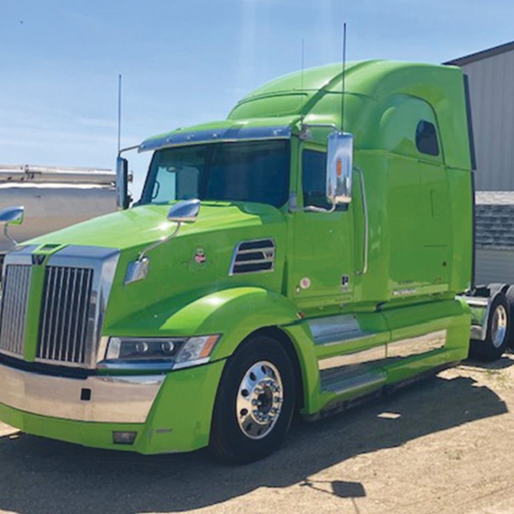 2021 WESTERN STAR 5700XE
