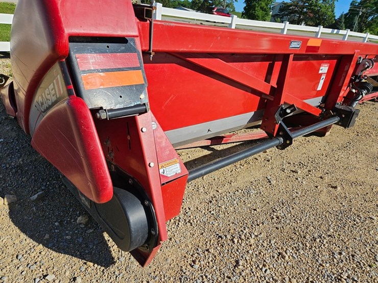 case-ih-2412-image-24