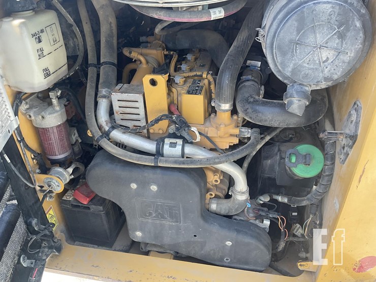 2019-caterpillar-279d-image-18