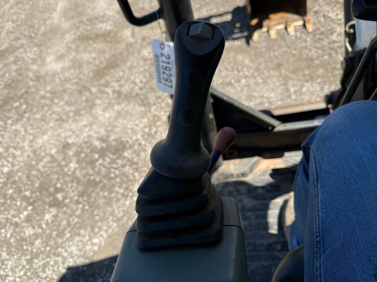 2024-bobcat-e35-image-24