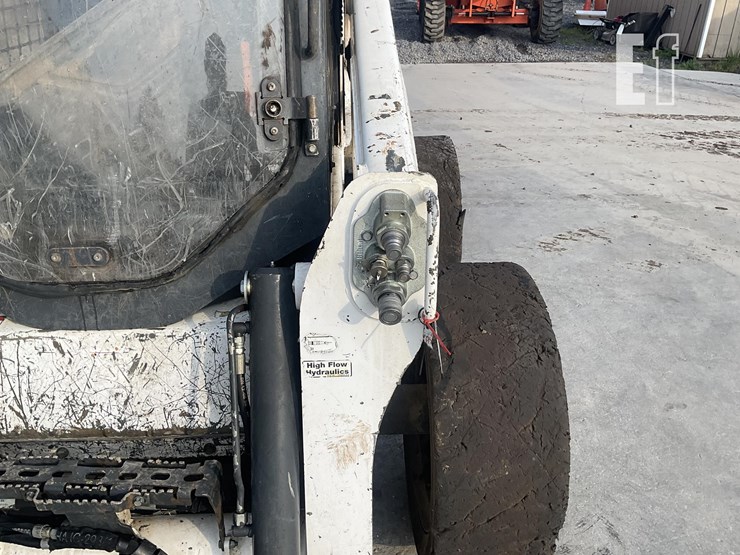 2022-bobcat-s770-image-10