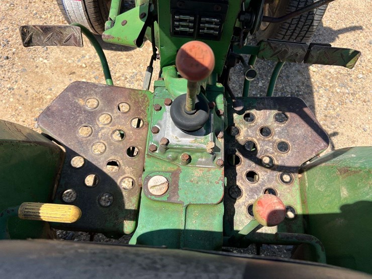 john-deere-750-image-24