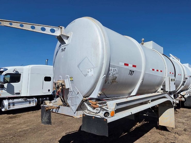 2012-polar-tanker-image-1