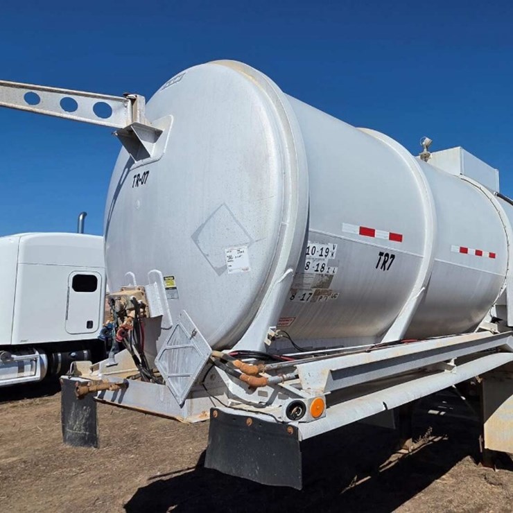 2012 POLAR TANKER