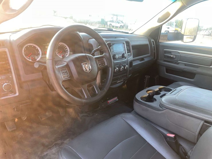 2015-dodge-4500-hd-image-11