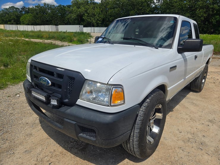 2007-ford-ranger-image-1