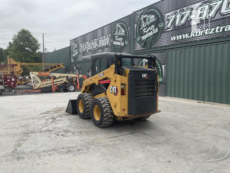 2021-caterpillar-242d3-image-2