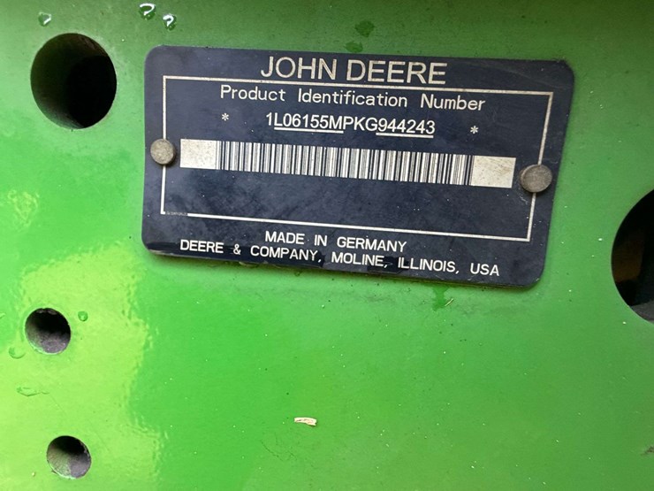 2019-john-deere-6155m-image-33