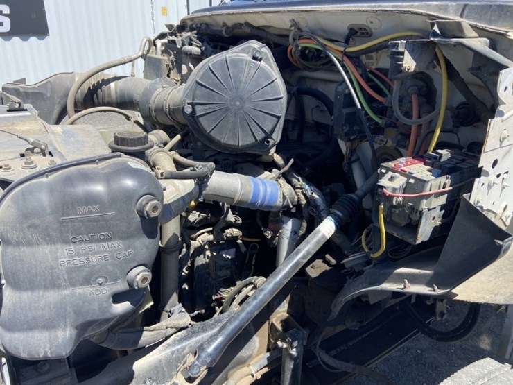 2005-ford-f750-sd-image-34