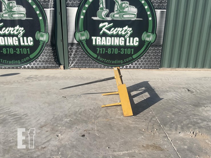 skid-steer-image-1