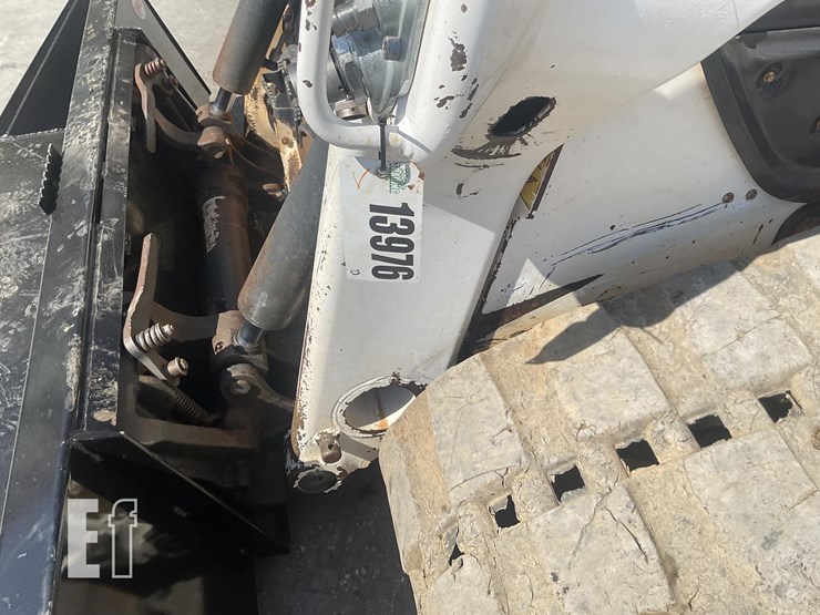 2021-bobcat-t76-image-24