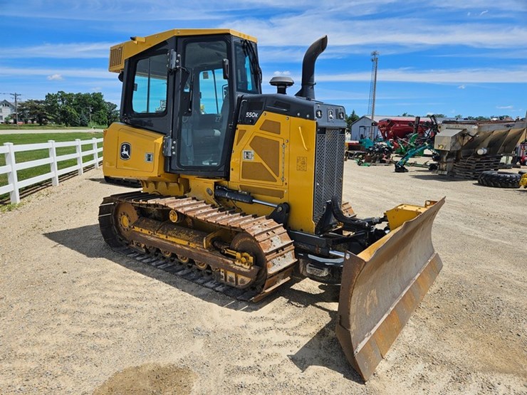 deere-550k-image-7