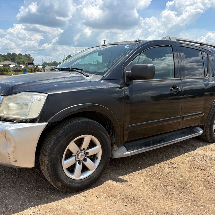 2015 NISSAN ARMADA