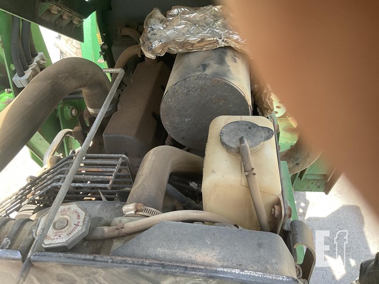 1995-john-deere-5200-image-16