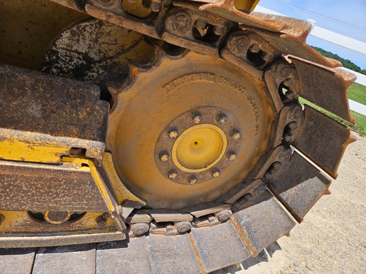 deere-550k-image-15