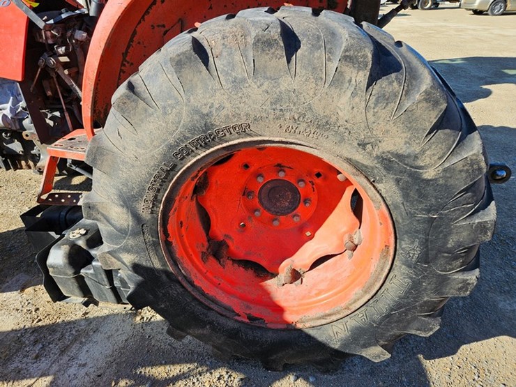 kubota-mx5100-image-24