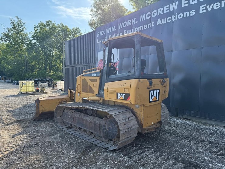 caterpillar-d3k-lgp-image-2