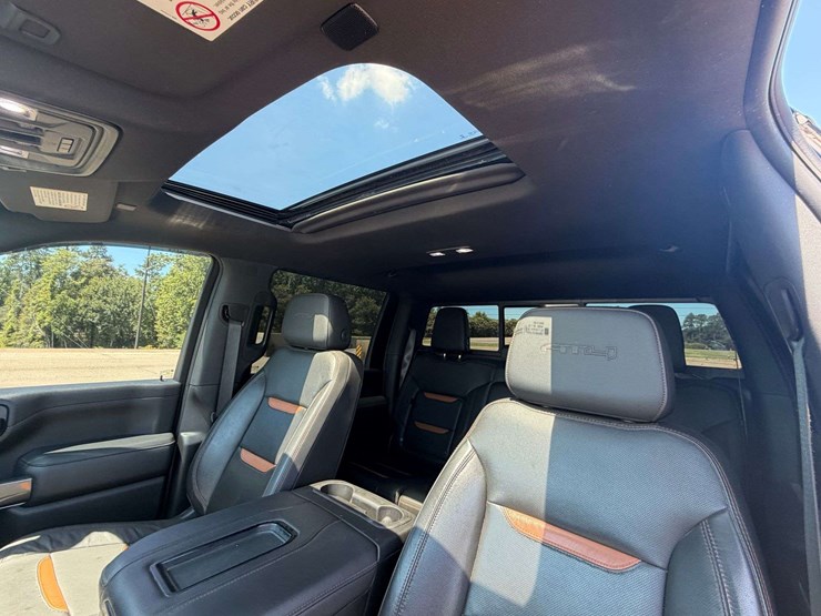 2020-gmc-sierra-2500-image-18