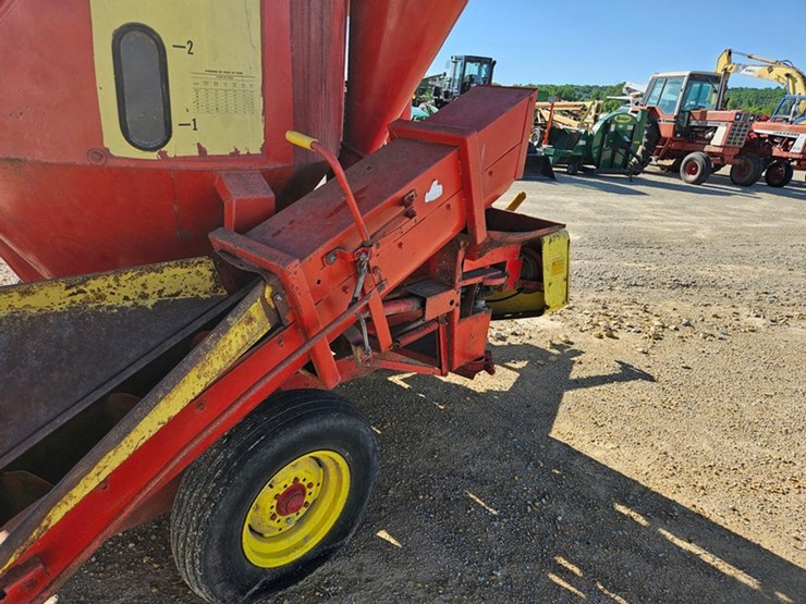 farmhand-815-image-28