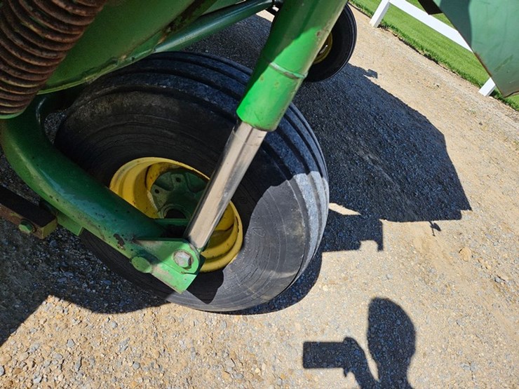 john-deere-1219-image-27