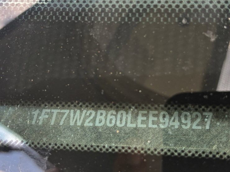 2020-ford-f250-image-13