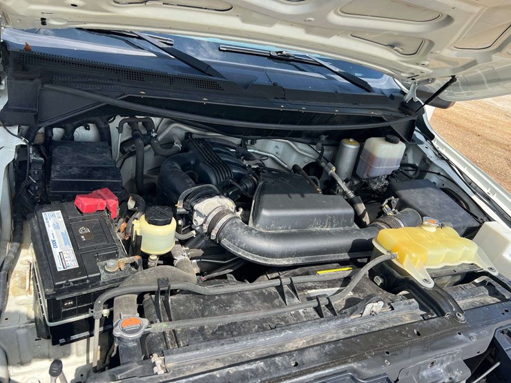2018-utility-van-image-7