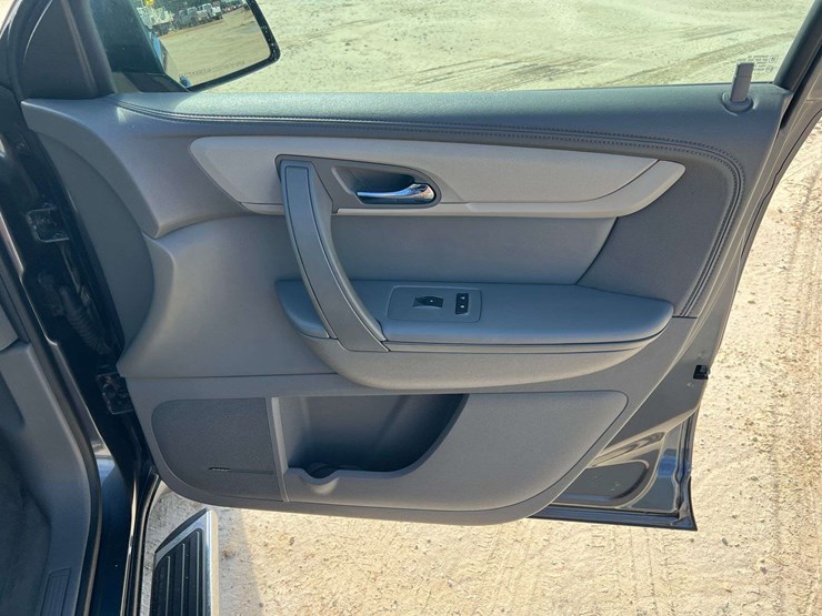 2014-chevrolet-traverse-image-20