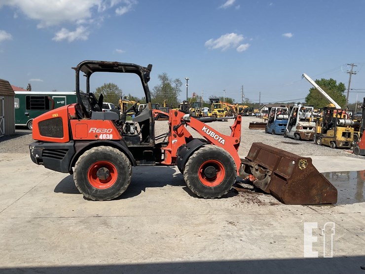 2020-kubota-r630-image-5
