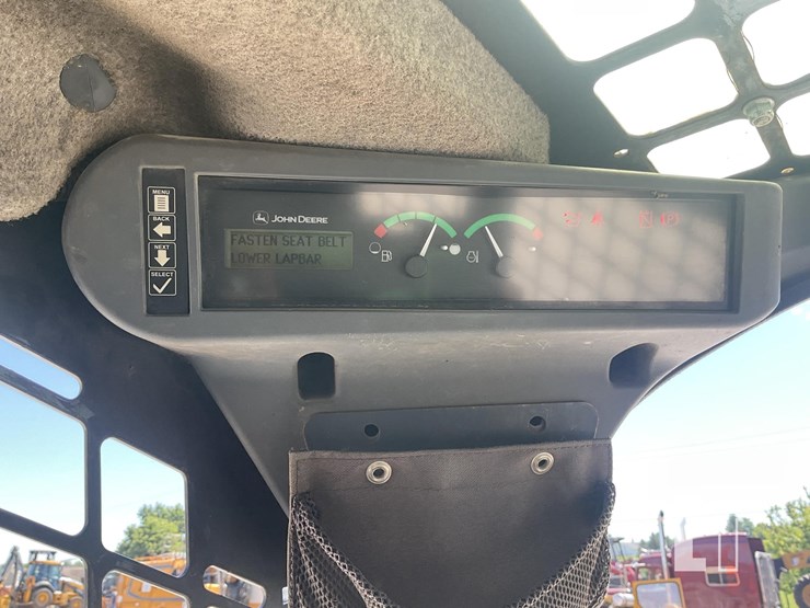 2019-deere-324g-image-13