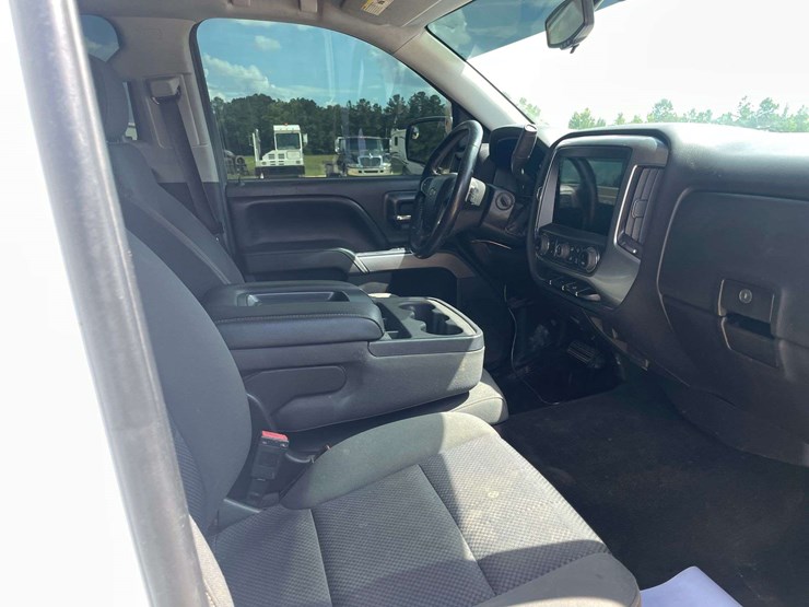 2014-chevrolet-silverado-1500-lt-image-18