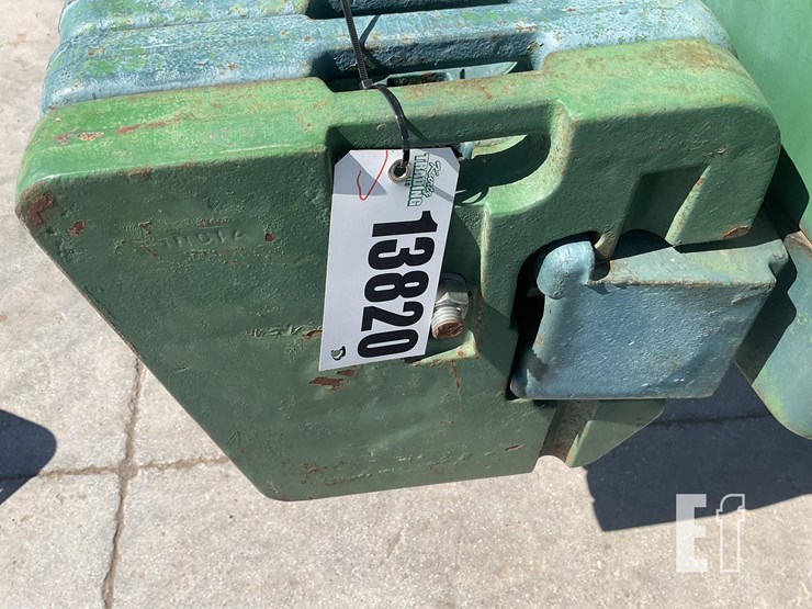 1977-john-deere-2440-image-19