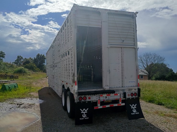 1985-wilson-livestock-trailer-image-8