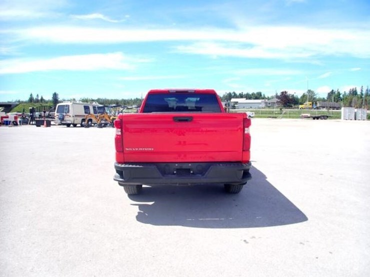 chevrolet-silverado-1500-image-6