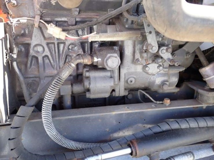 2006-kubota-f3680-image-29