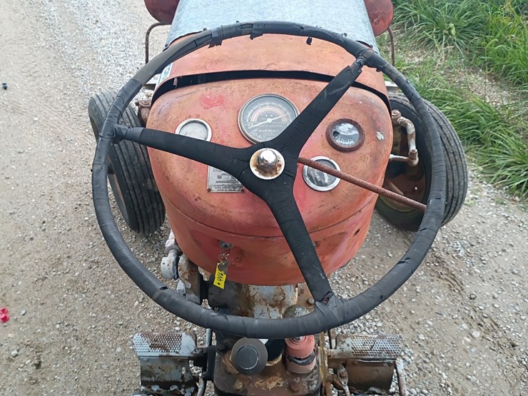massey-ferguson-50-image-21