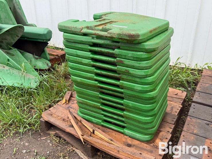 john-deere-front-suitcase-weights-image-1