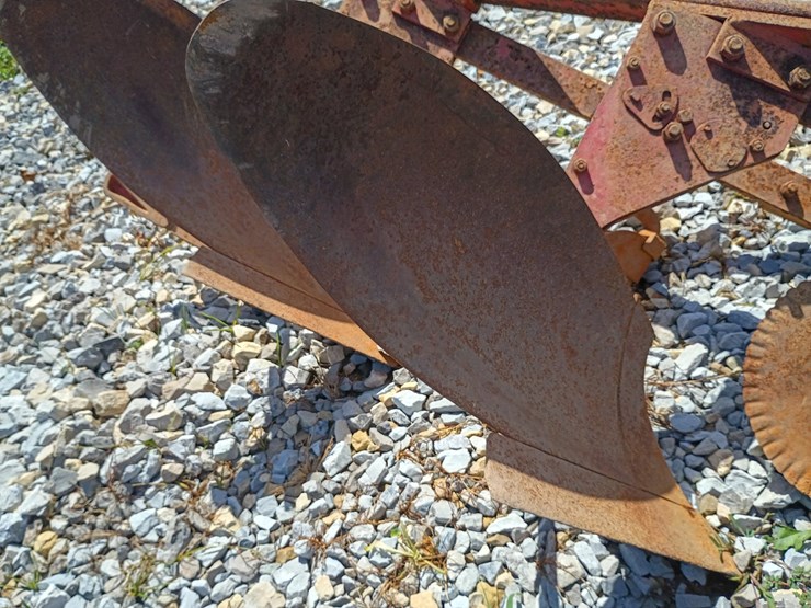 massey-ferguson-3-image-10