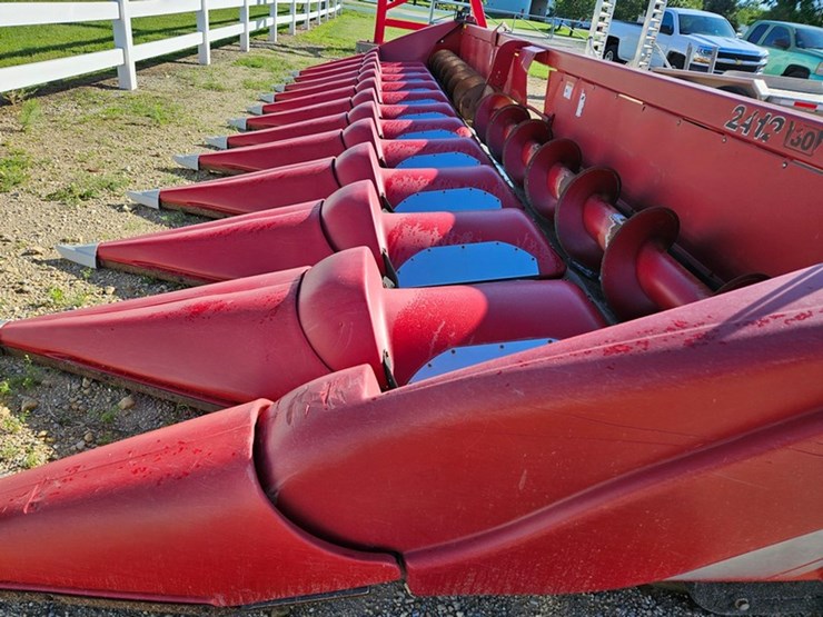case-ih-2412-image-13