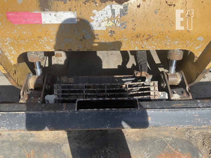 2019-caterpillar-279d-image-12