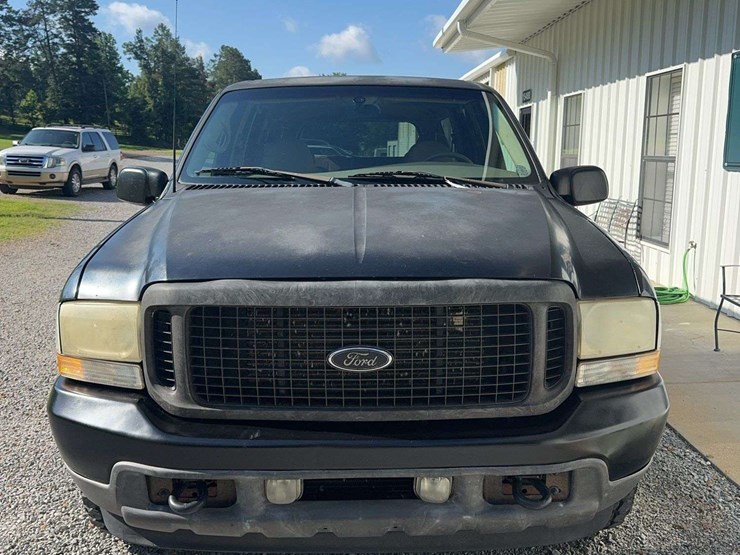 2001-ford-excursion-image-5