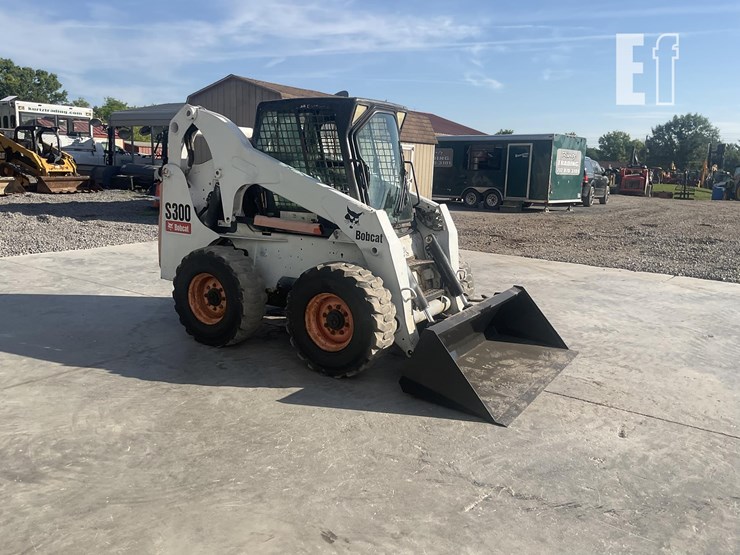 2005-bobcat-s300-image-6