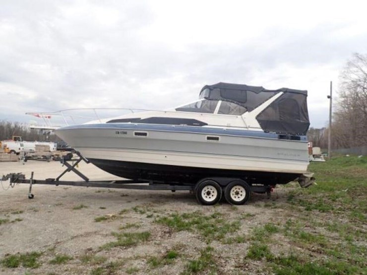 1989-bayliner-ciera-2650-26-ft-cabin-cruiser-bp1a6-image-7