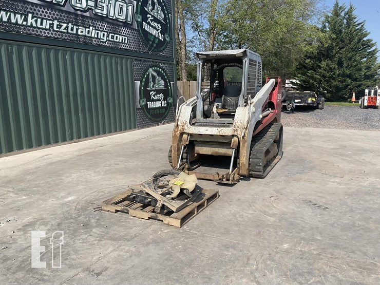 2004-takeuchi-tl150-image-8