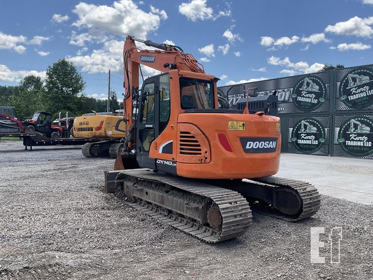 2021-doosan-dx140-lc-5-image-2